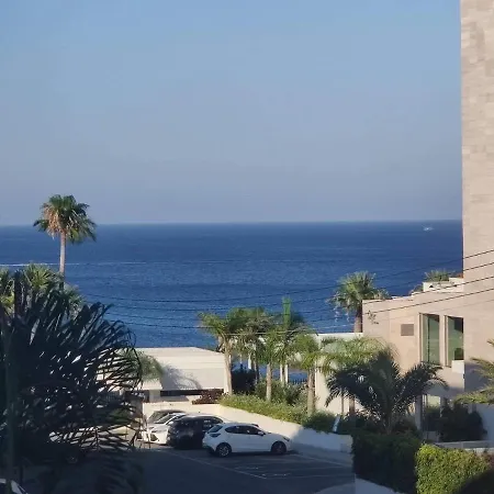Apartment Dream Vacation By The Sea