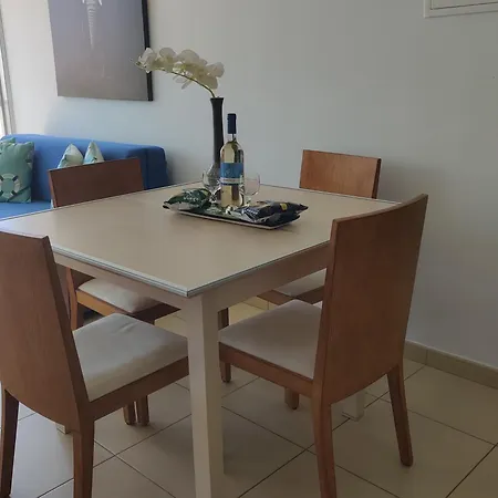 Apartment Dream Vacation By The Sea